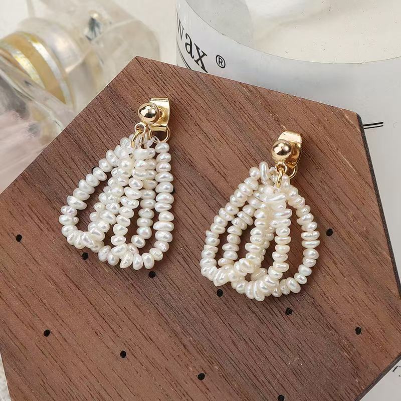 Earrings v28